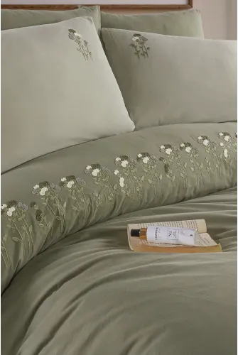 Newhome Diamond Florin Yeşil Lüx Nakışlı %100 Pamuk Çift Kişilik Nevresim Takımı